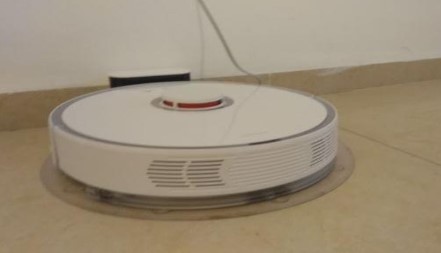 שואב אבק רובוטי