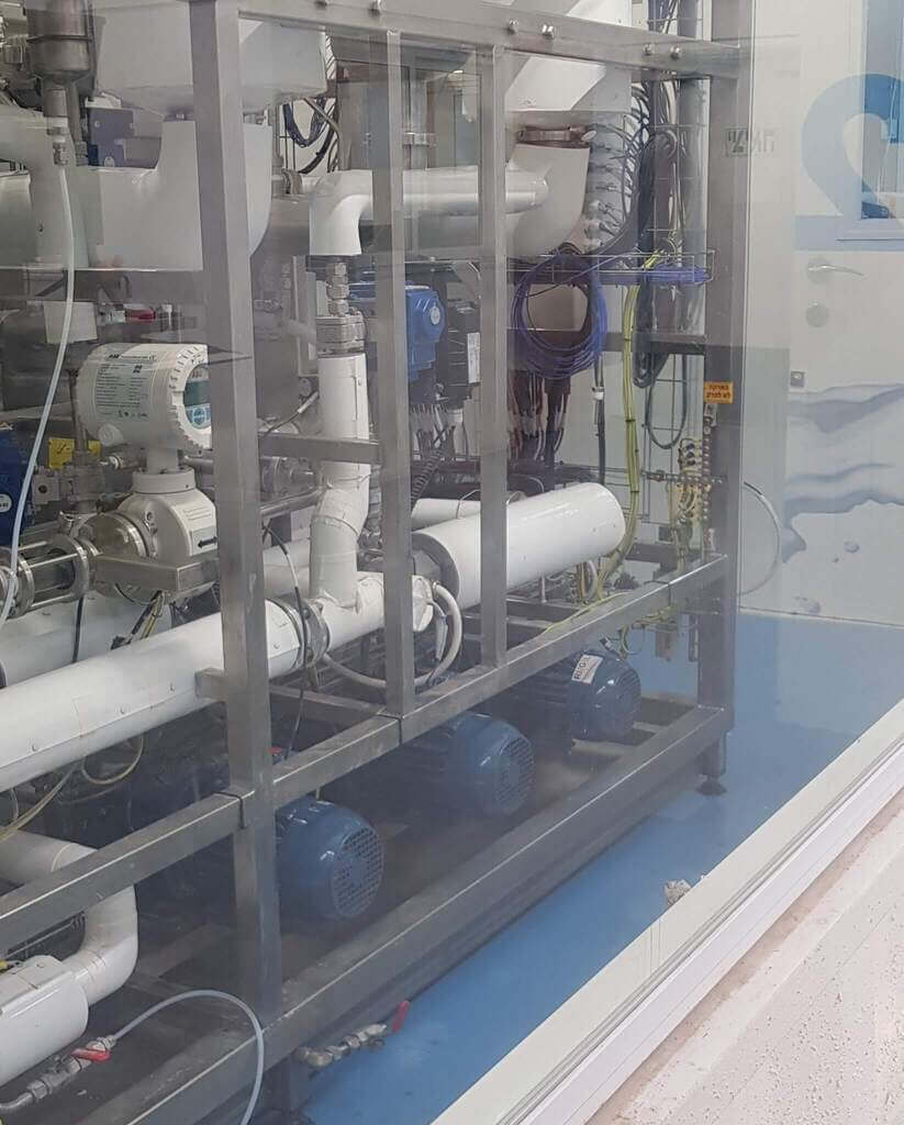 ניקיון של מפעל עם חומרים איכותיים בלבד